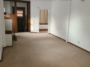 122 Edgerton Rd, Unit Edgerton first floor in Akron, OH - Building Photo - Building Photo