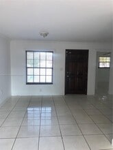 19319 NW 54th Ct in Miami Gardens, FL - Building Photo - Building Photo