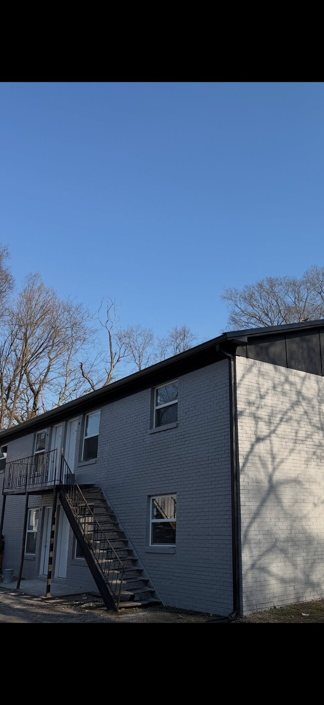 2705 20th Ave N, Unit 1