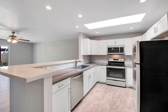 2515 E Villa Maria Dr in Phoenix, AZ - Building Photo - Building Photo