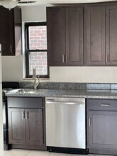 49 Parke St in Crafton, PA - Building Photo - Building Photo