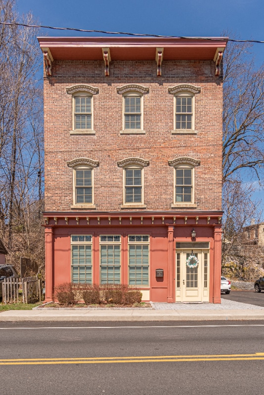 181 Abeel St