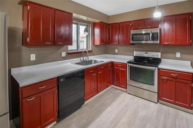 6502 Archgate Dr in Spring, TX - Building Photo - Building Photo