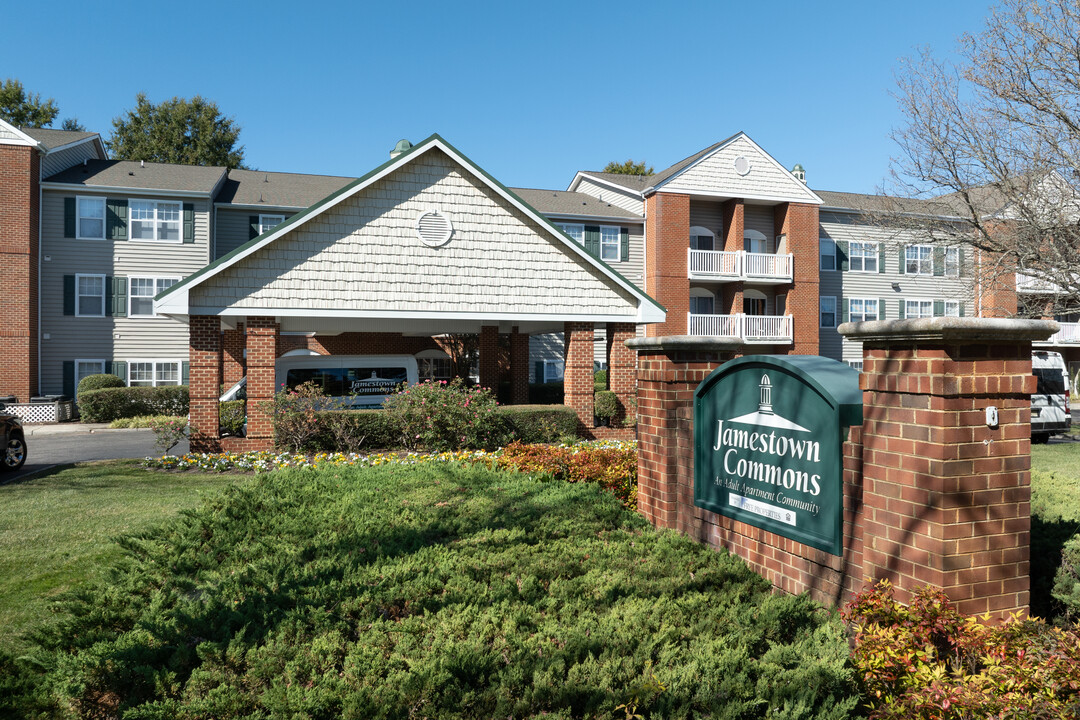 Jamestown Commons for Adults 55+ in Virginia Beach, VA - Foto de edificio