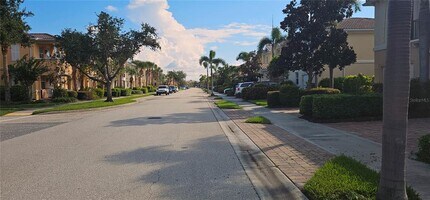 1801 Burgos Dr in Sarasota, FL - Building Photo - Building Photo