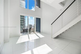 60 SW 13th St, Unit 2208 in Miami, FL - Building Photo