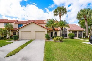 10325 Hidden Springs Ct in Boca Raton, FL - Building Photo