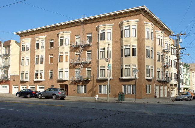 3100 Fulton St in San Francisco, CA - Building Photo - Building Photo