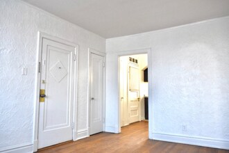 6655 Berthold Ave in St. Louis, MO - Building Photo - Building Photo