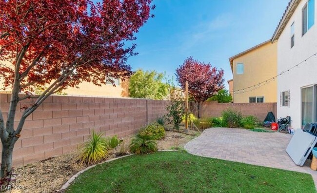 10622 Cliff Lake St in Las Vegas, NV - Building Photo - Building Photo