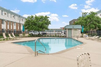 Como Park Apartments in St. Paul, MN - Foto de edificio - Building Photo