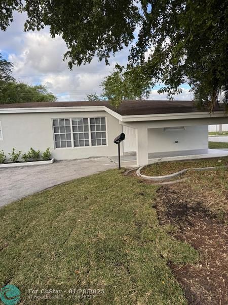 7741 Panama St in Miramar, FL - Building Photo - Building Photo