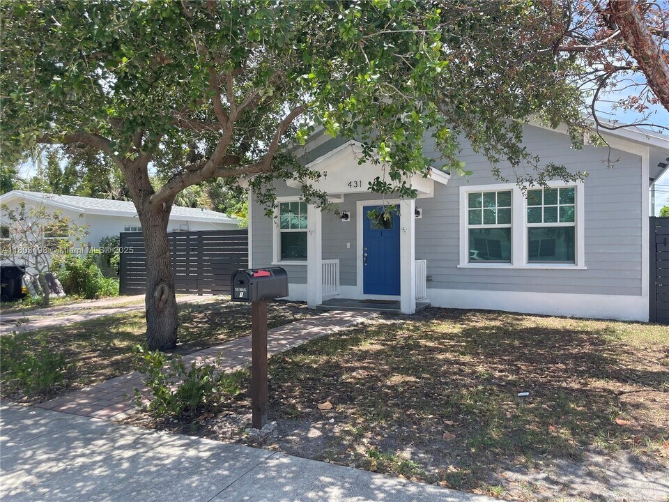 431 N K St in Lake Worth Beach, FL - Building Photo