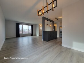 7424-7441 41 Ave NW in Edmonton, AB - Building Photo - Building Photo