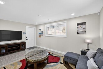 Beachside Palms @ Daytona Beach in Daytona Beach, FL - Foto de edificio - Building Photo