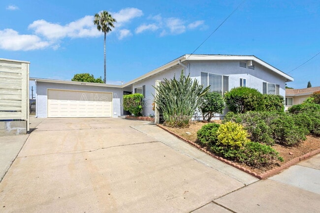 property at 4722 Mt La Palma Dr