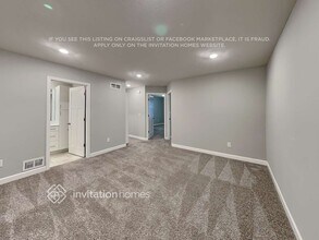 10900 Everest Pl N in Osseo, MN - Foto de edificio - Building Photo