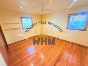 7315 Harwood Ave in Wauwatosa, WI - Building Photo - Building Photo