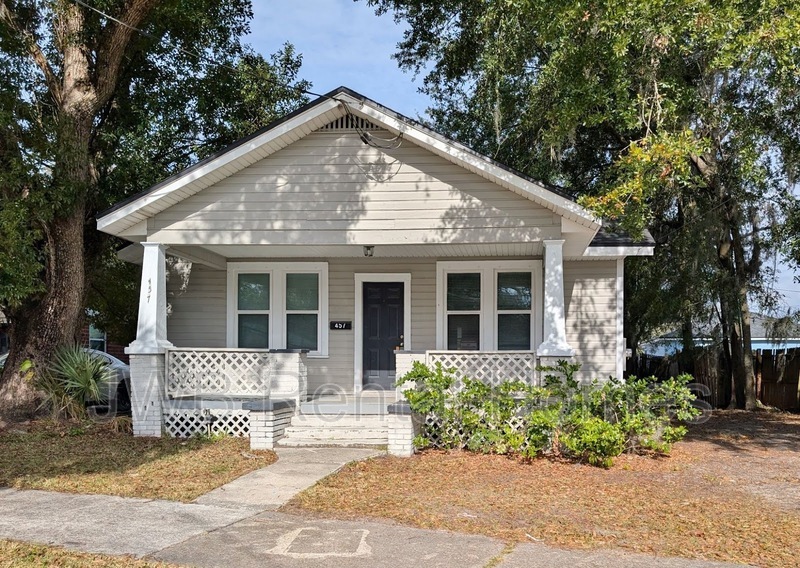 457 E 46th St in Jacksonville, FL - Building Photo