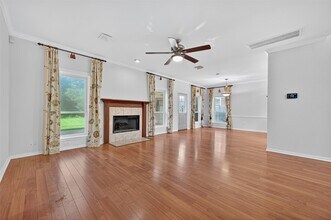 2483 Hodges Bend Cir in Sugar Land, TX - Foto de edificio - Building Photo