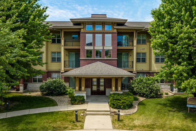 Aurora Pointe Apartments in Madison, WI - Building Photo - Building Photo