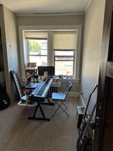 6016 W Vliet St, Unit B in Wauwatosa, WI - Building Photo - Building Photo