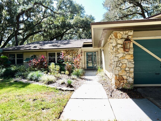 5376 Majestic Island Cir in St. Cloud, FL - Building Photo - Building Photo