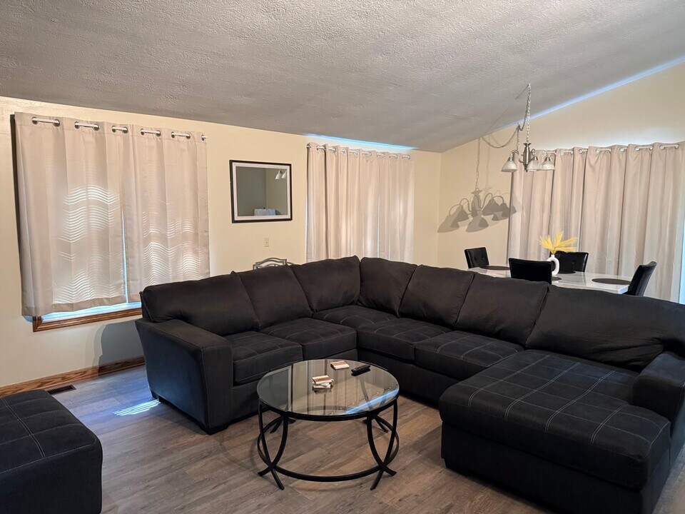 3114 20th St NW in Canton, OH - Building Photo