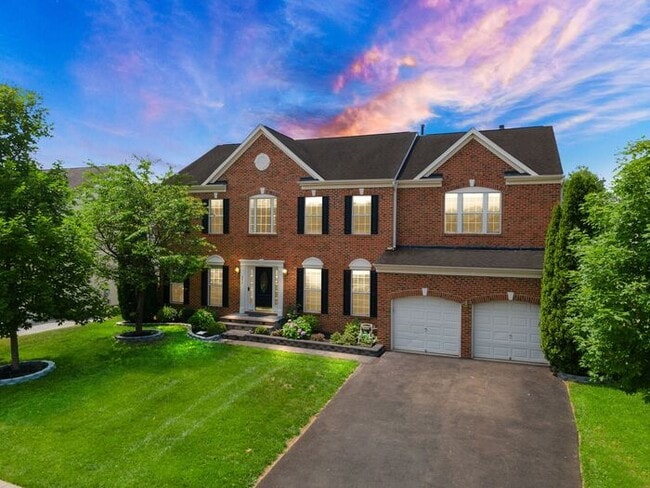 property at 243 Mindy Ct SE