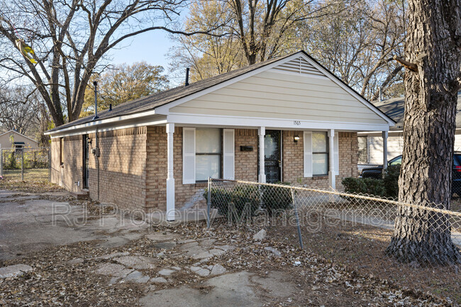 1565 N Hollywood St in Memphis, TN - Building Photo - Building Photo