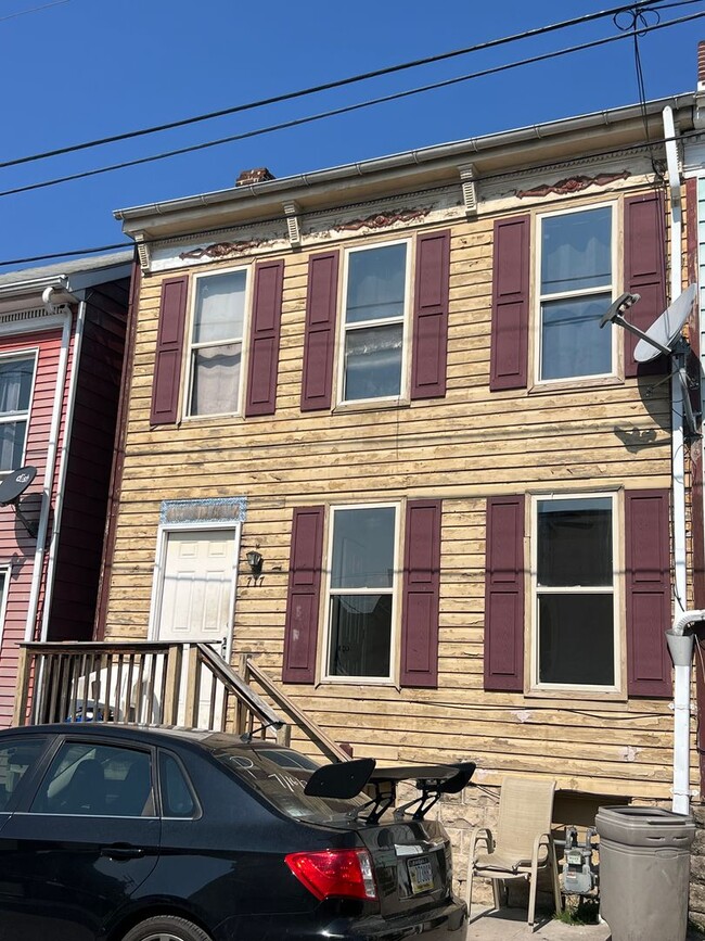 property at 717 E Clarke Ave