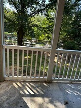 616 Barrington Hills Dr in Atlanta, GA - Building Photo - Building Photo