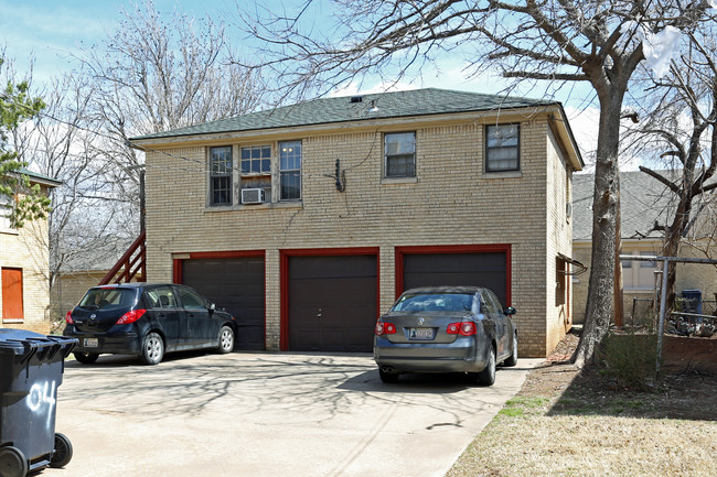 4404-4406 N Classen in Oklahoma City, OK - Building Photo - Building Photo