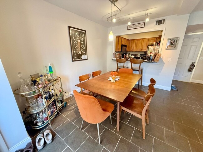 2116 Hobbs Rd in Nashville, TN - Building Photo - Building Photo