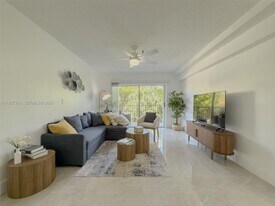 250 NE 181st St in Sunny Isles Beach, FL - Building Photo