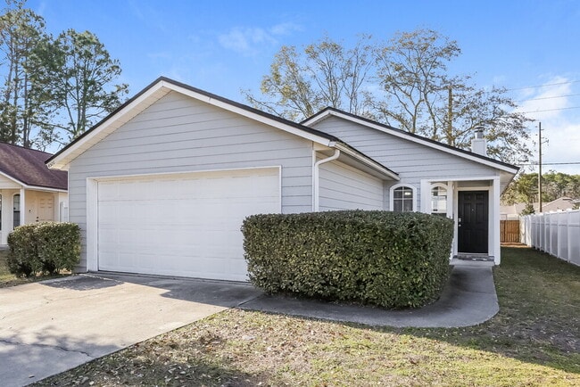 4506 Deer Valley Dr in Jacksonville, FL - Foto de edificio - Building Photo