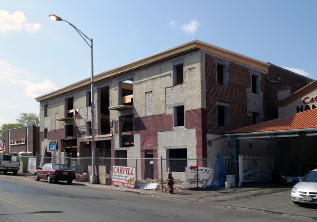 510-515 Elizabeth Ave in Elizabeth, NJ - Building Photo - Building Photo