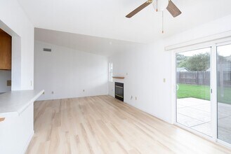 553 Foxen Ln in Los Alamos, CA - Building Photo - Building Photo