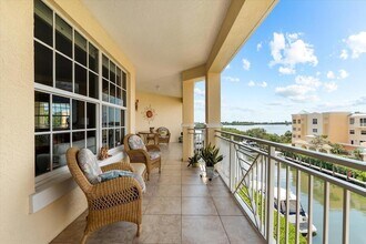 14041 Bellagio Way, Unit 414 in Osprey, FL - Building Photo - Building Photo