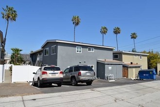 Oliver Avenue Apartments in San Diego, CA - Building Photo - Building Photo