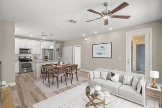 Bella Victoria in Mesa, AZ - Foto de edificio - Building Photo