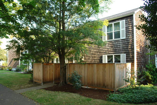 Chemeketa House in Salem, OR - Building Photo - Building Photo