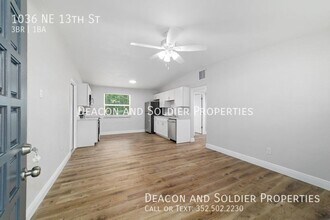 1036 NE 13th St in Ocala, FL - Building Photo - Building Photo