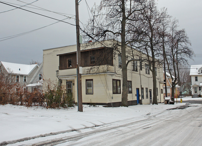 524-528 Emerson St in Rochester, NY - Building Photo - Building Photo