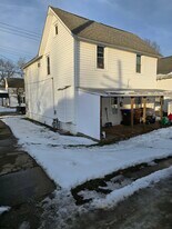 301 Bank St in Titusville, PA - Building Photo