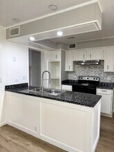 204 Phillips Rd in McGregor, TX - Building Photo - Building Photo