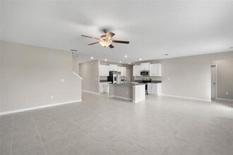 15312 Miller Creek Dr in Sun City Center, FL - Building Photo - Building Photo