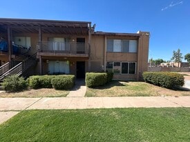 2408 W Campbell Ave in Phoenix, AZ - Building Photo