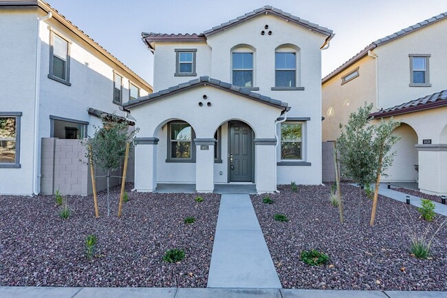 property at 5821 W Pueblo Ave