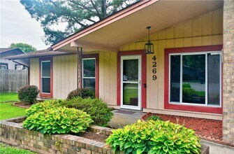 4269 Grove Ct in Virginia Beach, VA - Building Photo - Building Photo